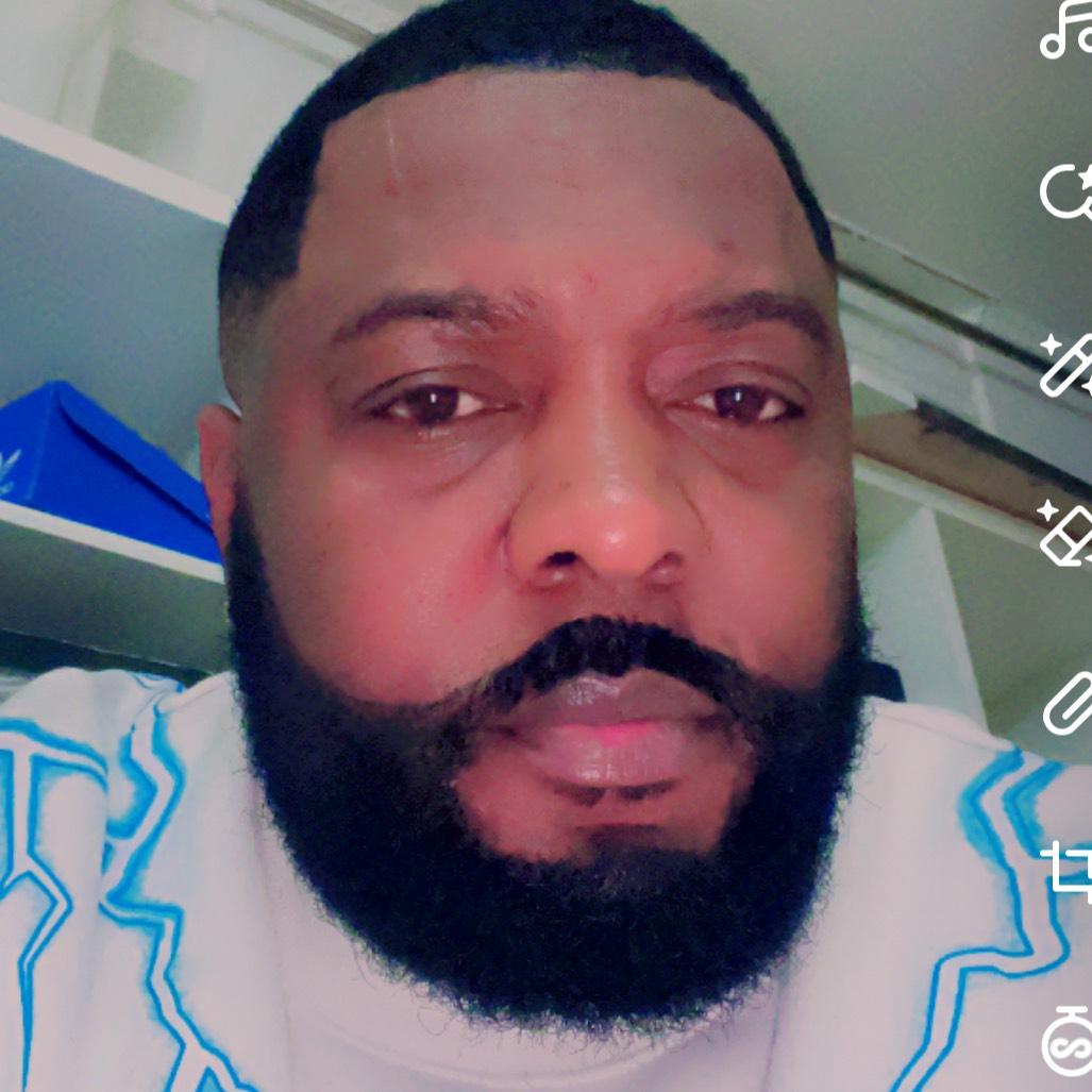 Janvier calvin Tchapi